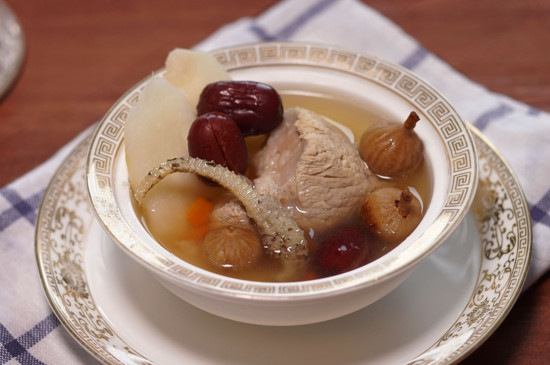 干无花果怎么吃法大全,泡茶炖汤煮粥拌菜好吃又营养