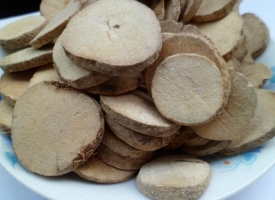 泽泻的副作用:食用过量会导致滑精及肝肾中毒