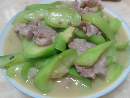 丝瓜炒肉 丝瓜炒肉