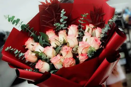 十三朵玫瑰代表什么意思