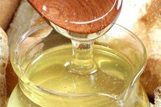 蜂蜜水怎么冲，冲泡水温最好在40～50℃左右