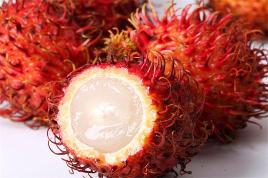 红毛丹的核膜怎么去掉，盐水浸泡/轻轻咬破利于身体健康