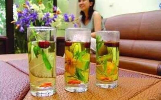 蒲公英茶哪些人不宜喝，这四类人千万要远离
