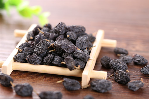 黑枸杞适合什么季节种植，有哪些种植方法？