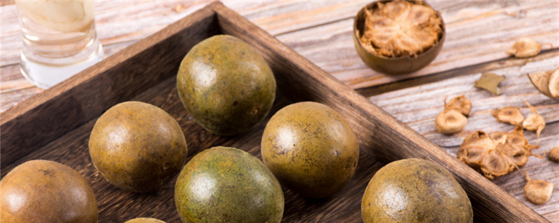 罗汉果有哪些食用的方法,煲汤怎么搭配?